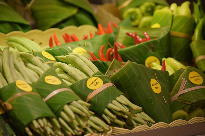 environment ecology supermarket leaves packing plastic reduce thailand 2 5cab071e54b7f 700